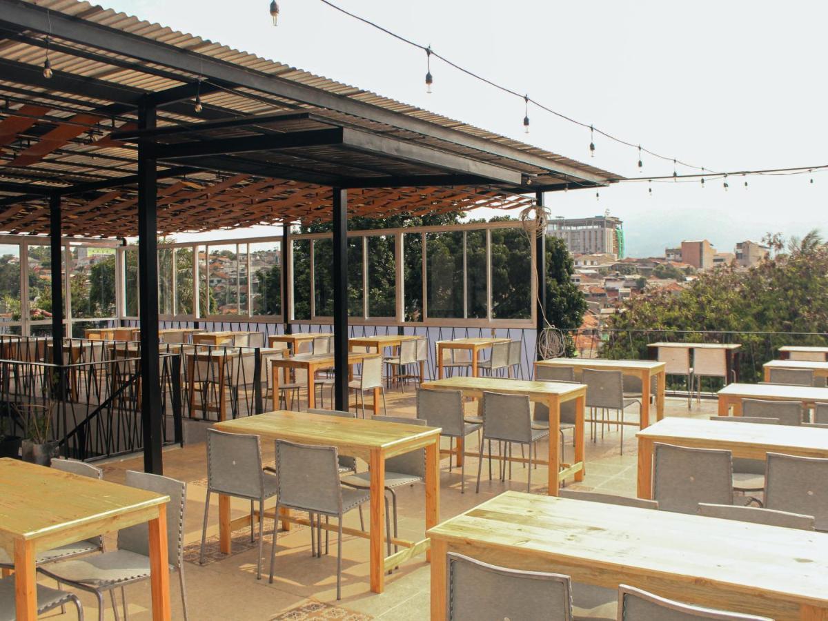 Rion Hostel Bogor Kültér fotó