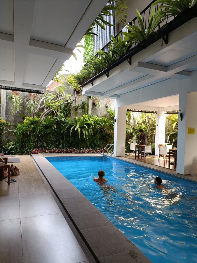 Rion Hostel Bogor Kültér fotó