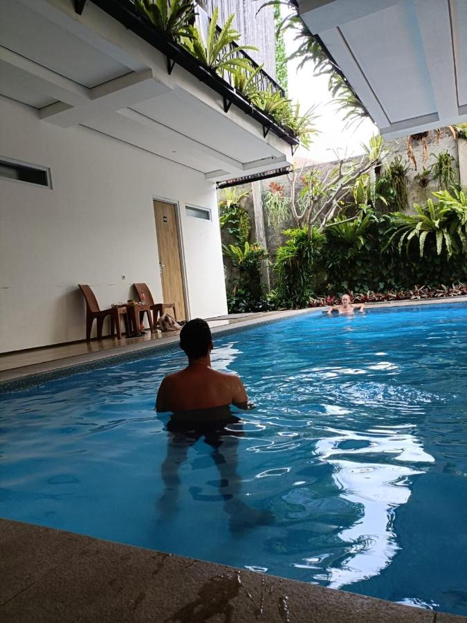 Rion Hostel Bogor Kültér fotó